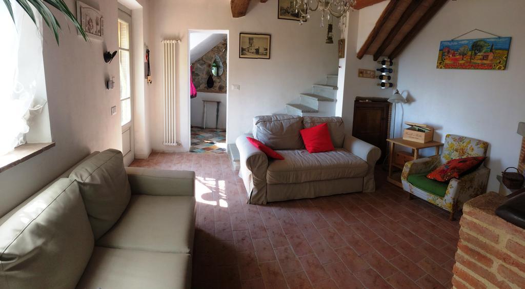 La Casina Delle Rondini Guest House Corsanico-Bargecchia Ngoại thất bức ảnh